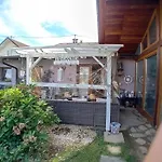 Art Room With Outdoor Living